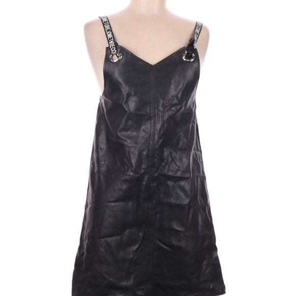 SeenFaan Faux Leather Dress - Picture 4 of 5